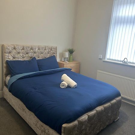 Stoke-on-Trent Brunswick Place 1 B&B 외부 사진