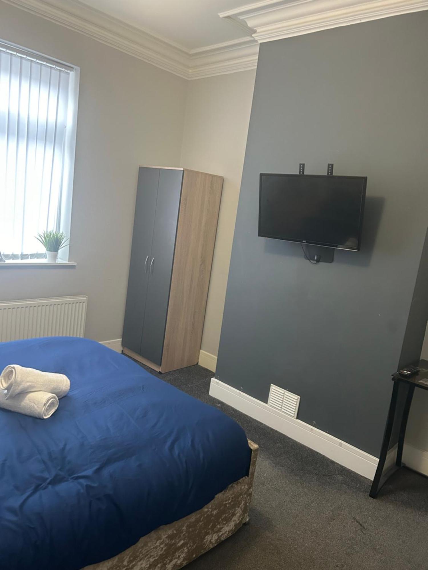 Stoke-on-Trent Brunswick Place 1 B&B 외부 사진